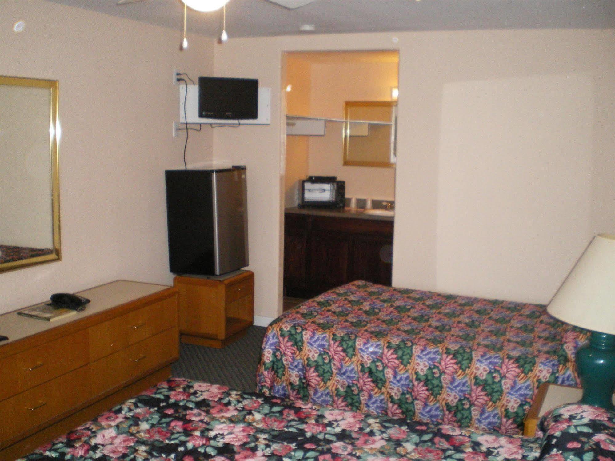 A1 Value Inn Hernando 外观 照片